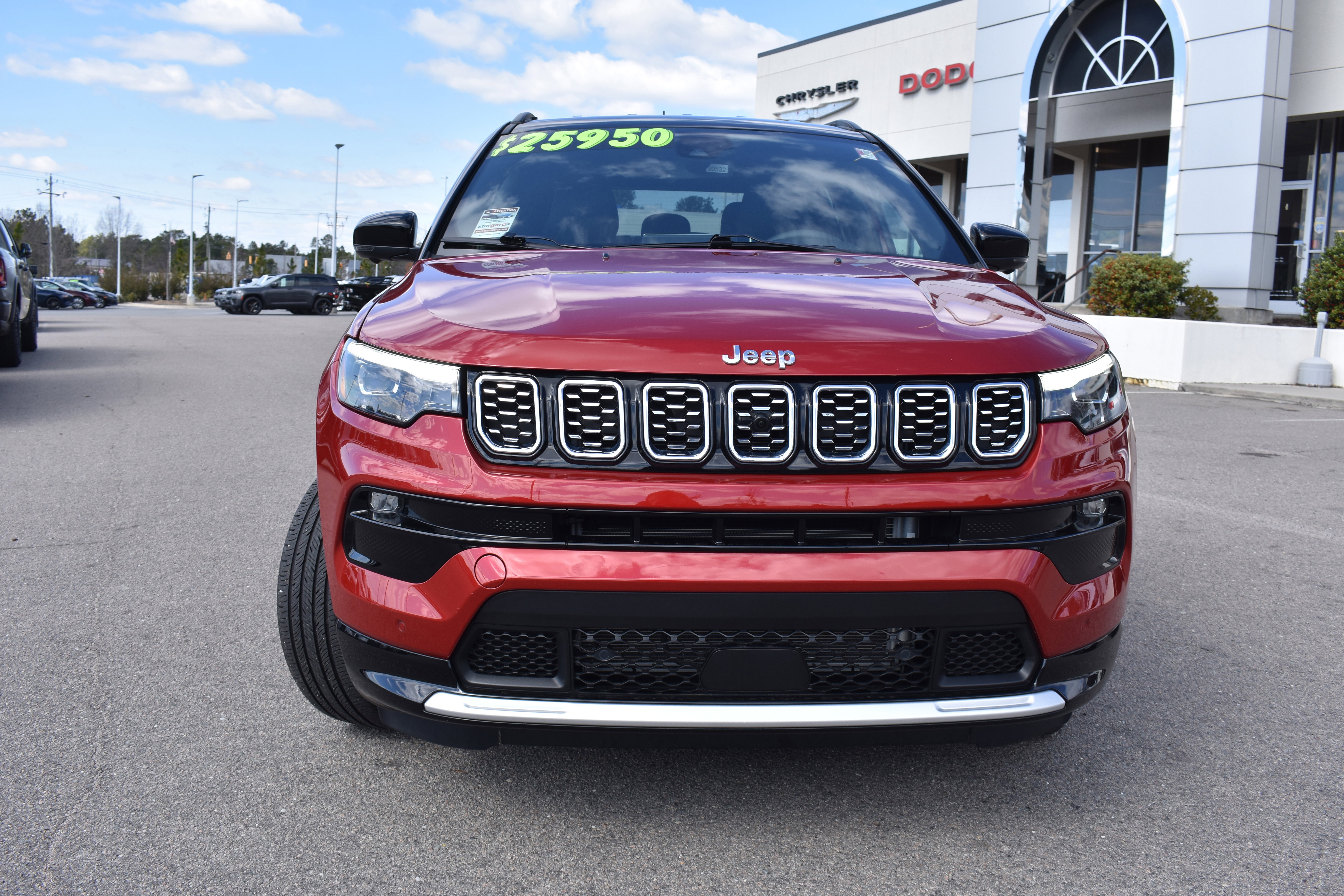 Used 2025 Jeep Compass Limited w/ Elite Group image 4