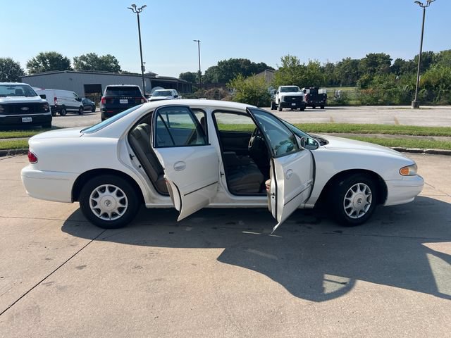 Used 2001 Buick Century Custom w/ Premium Pkg FWD image 10