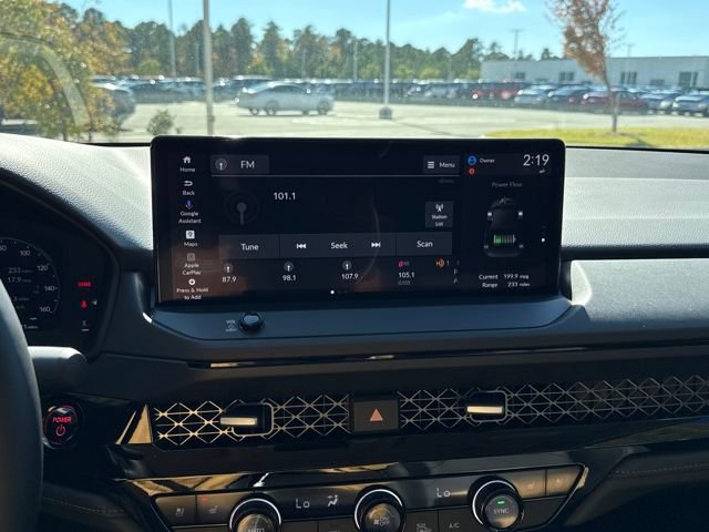 New 2025 Honda Accord Touring image 17