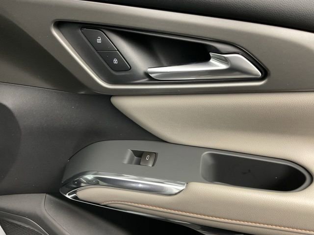 New 2026 Chevrolet Traverse LT w/ LPO, Floor Liner Package image 23
