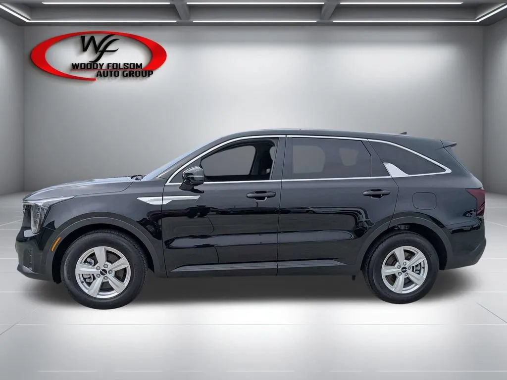 Used 2026 Kia Sorento LX FWD image 8