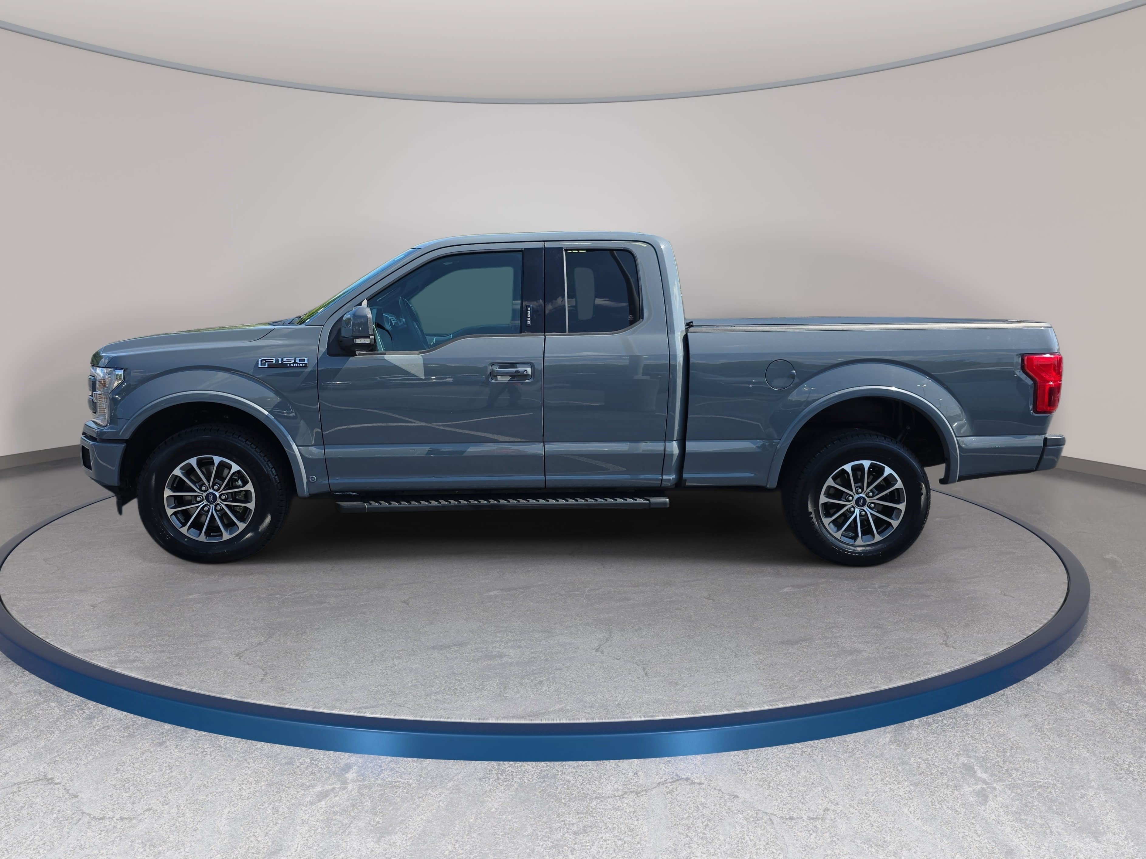Used 2019 Ford F150 Lariat w/ Equipment Group 502A Luxury AWD/4WD image 8