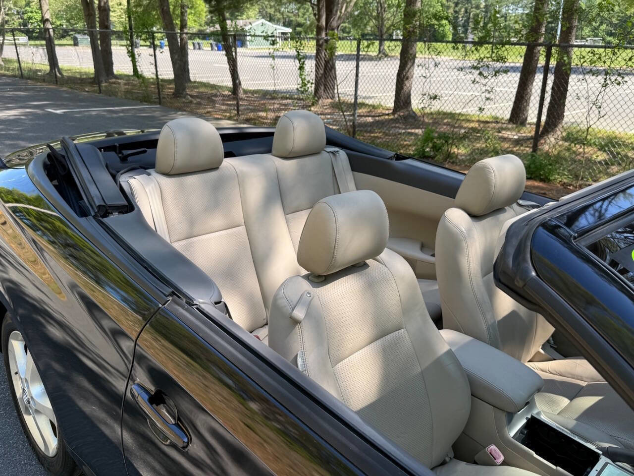 Used 2004 Toyota Solara SE FWD image 26