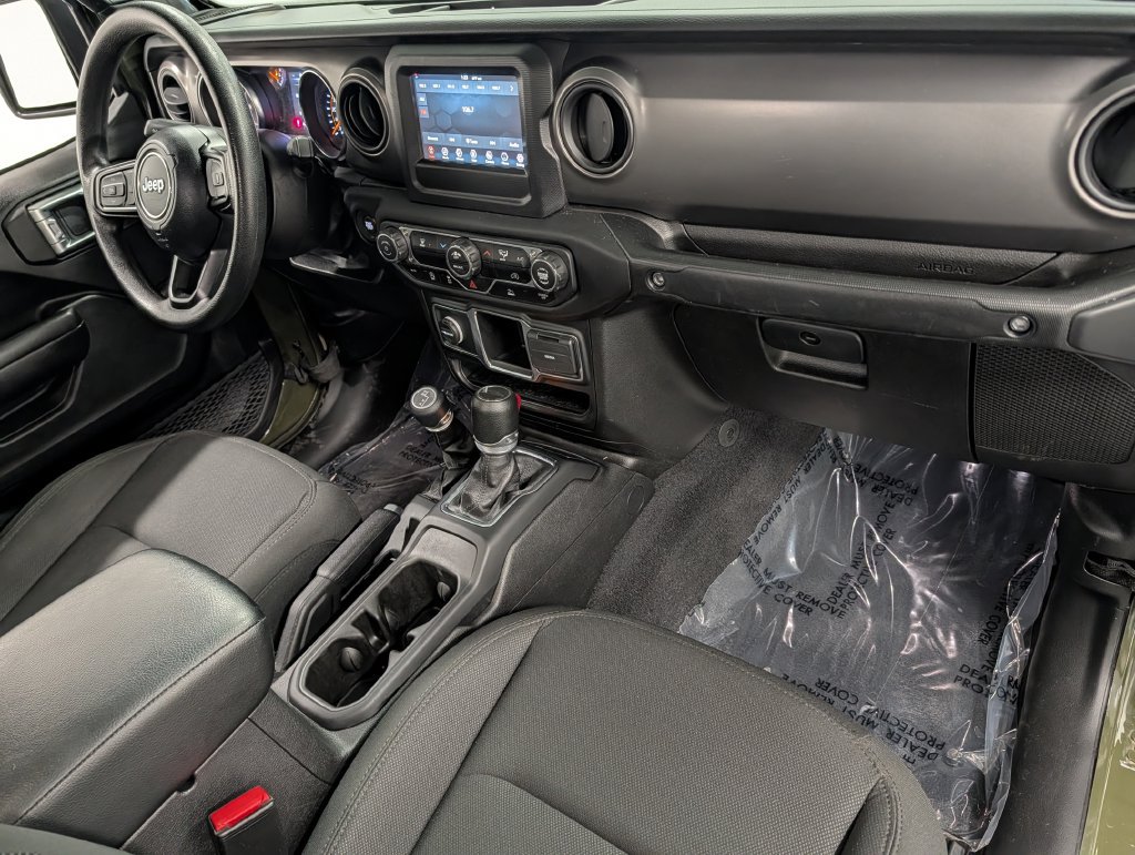Used 2023 Jeep Gladiator Sport AWD/4WD image 33