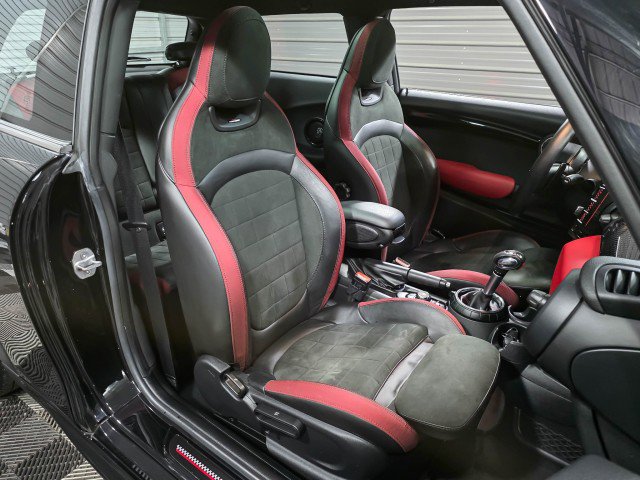 Used 2015 MINI Cooper John Cooper Works image 15