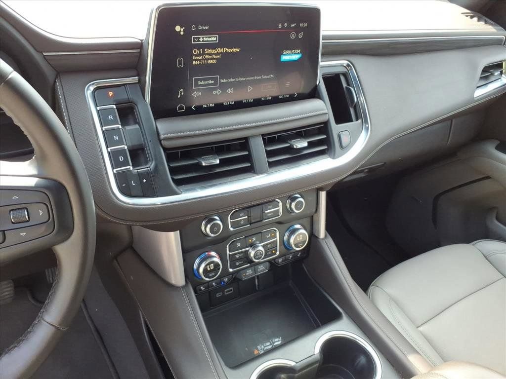 Used 2024 GMC Yukon SLT AWD/4WD image 32