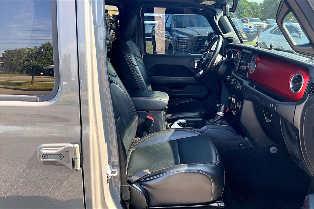 Used 2021 Jeep Wrangler Unlimited Rubicon AWD/4WD image 7