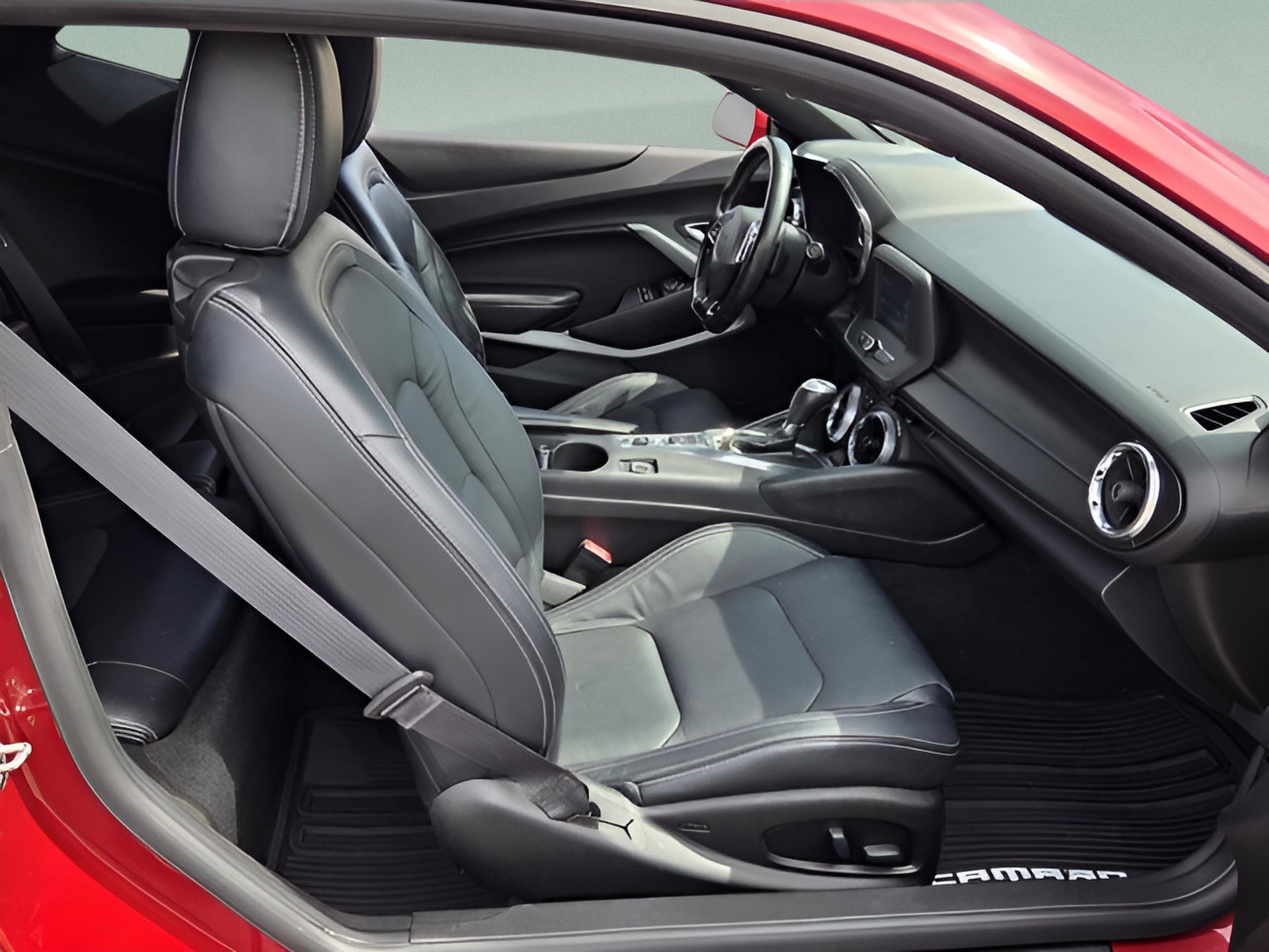 Used 2018 Chevrolet Camaro LT w/ RS Package RWD image 15