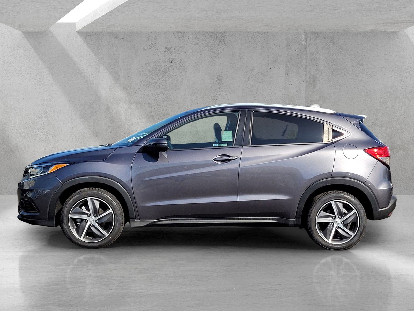 Used 2021 Honda HR-V EX-L image 7