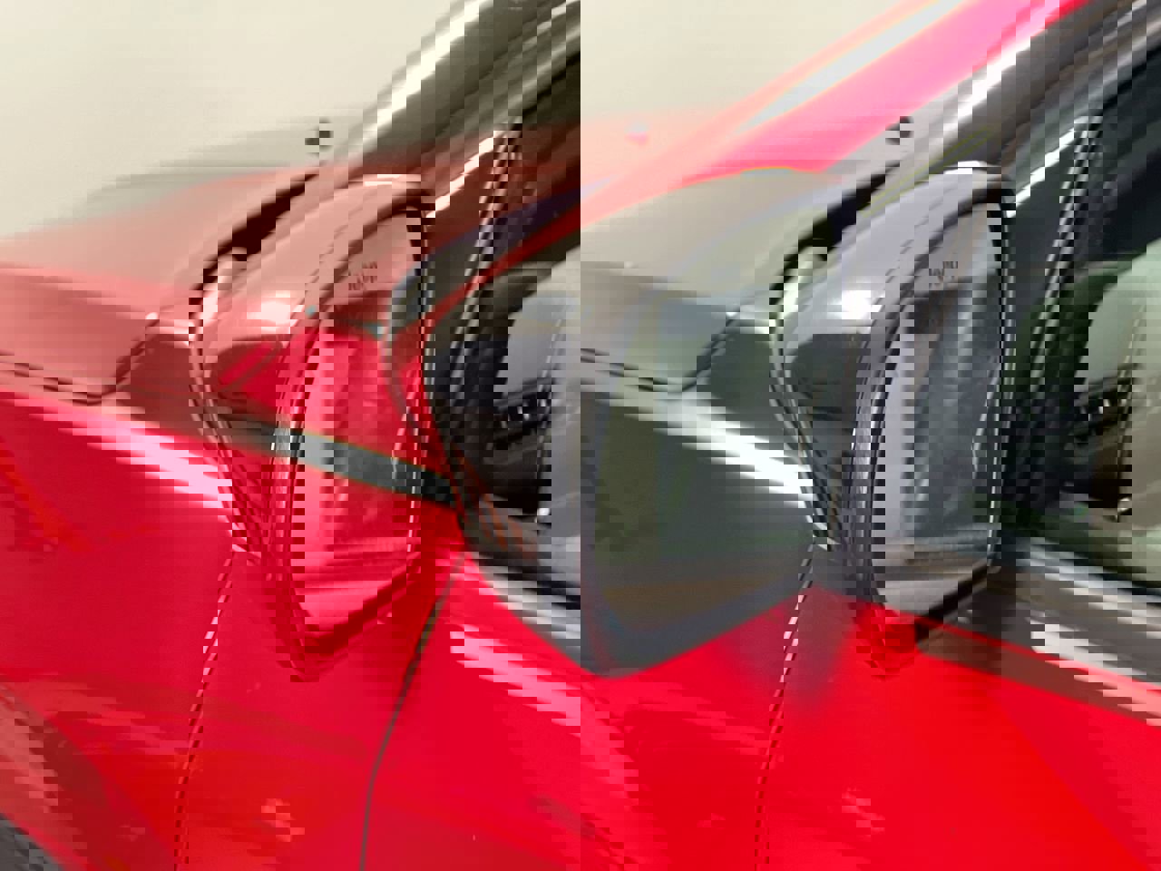 Used 2024 Jeep Compass Latitude image 10