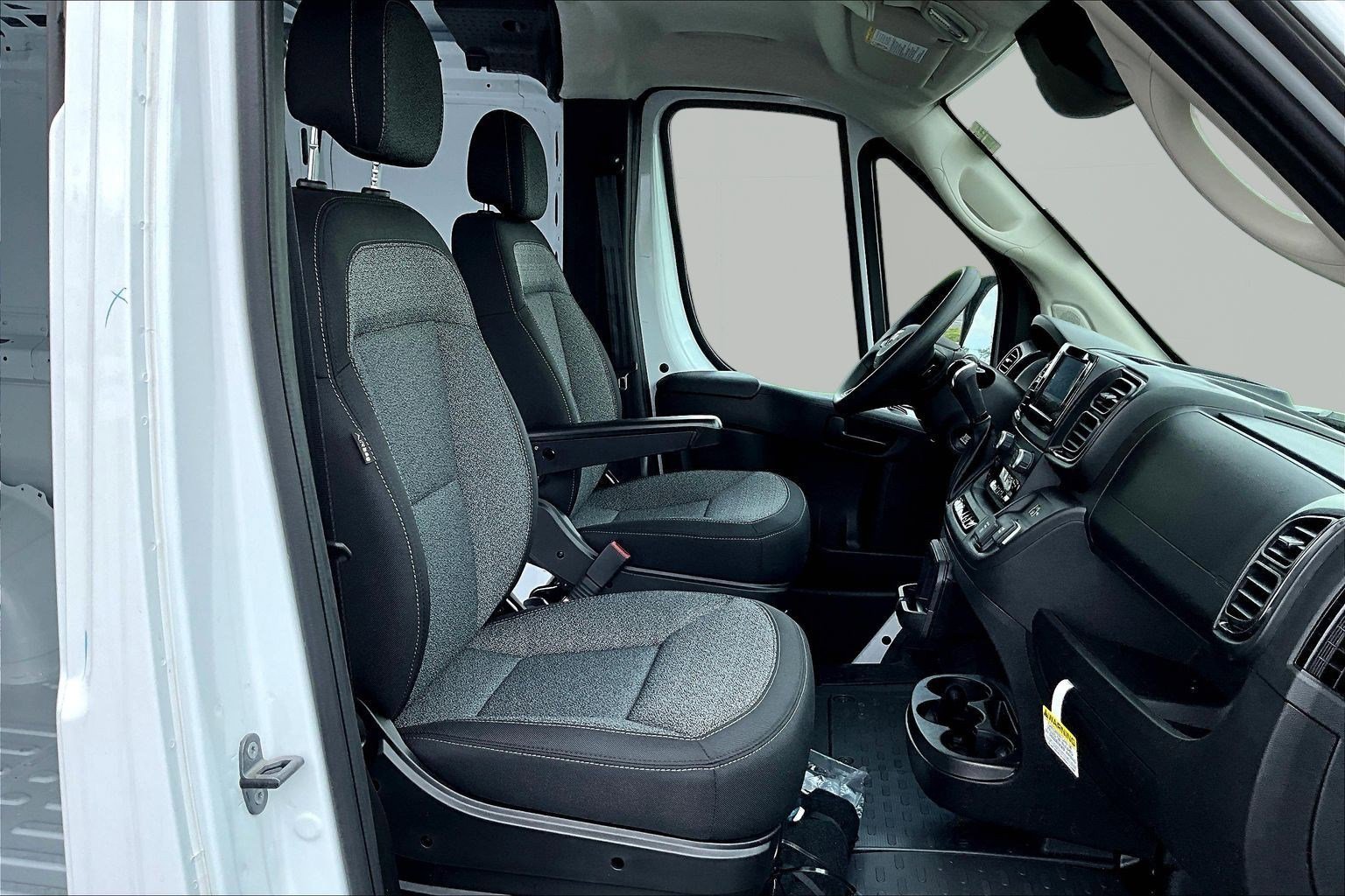 New 2026 RAM ProMaster 1500 w/ Convenience Group FWD image 10