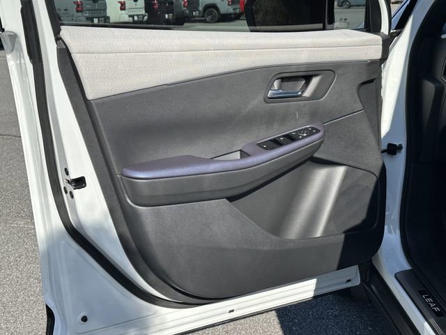 New 2026 Nissan Leaf SV+ w/ Illuminated Package FWD image 12