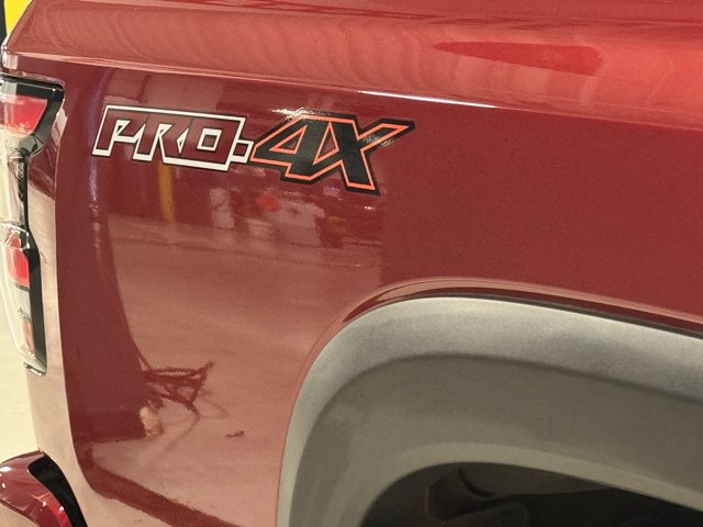 Used 2023 Nissan Frontier PRO-4X w/ Technology Package AWD/4WD image 18