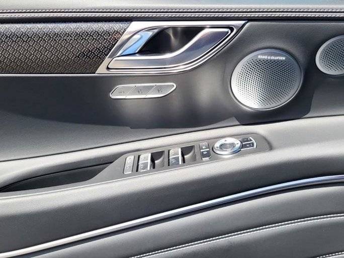 New 2026 Genesis GV80 3.5T e-SC AWD/4WD image 8