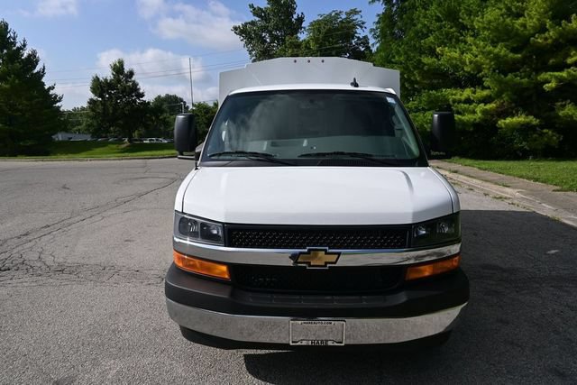 New 2026 Chevrolet Express 3500 w/ Power Convenience Package RWD image 5