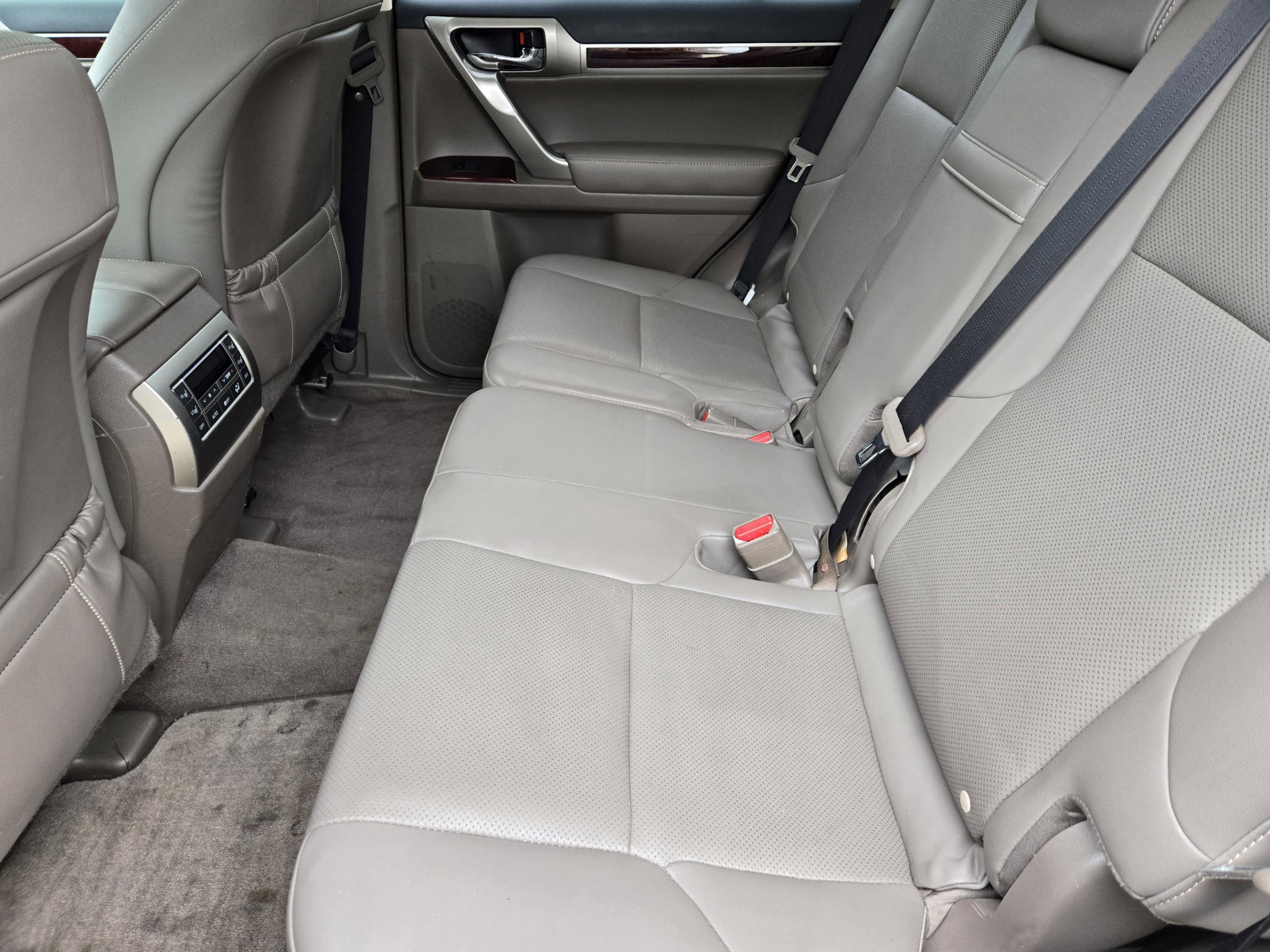 Used 2019 Lexus GX 460 Premium image 26