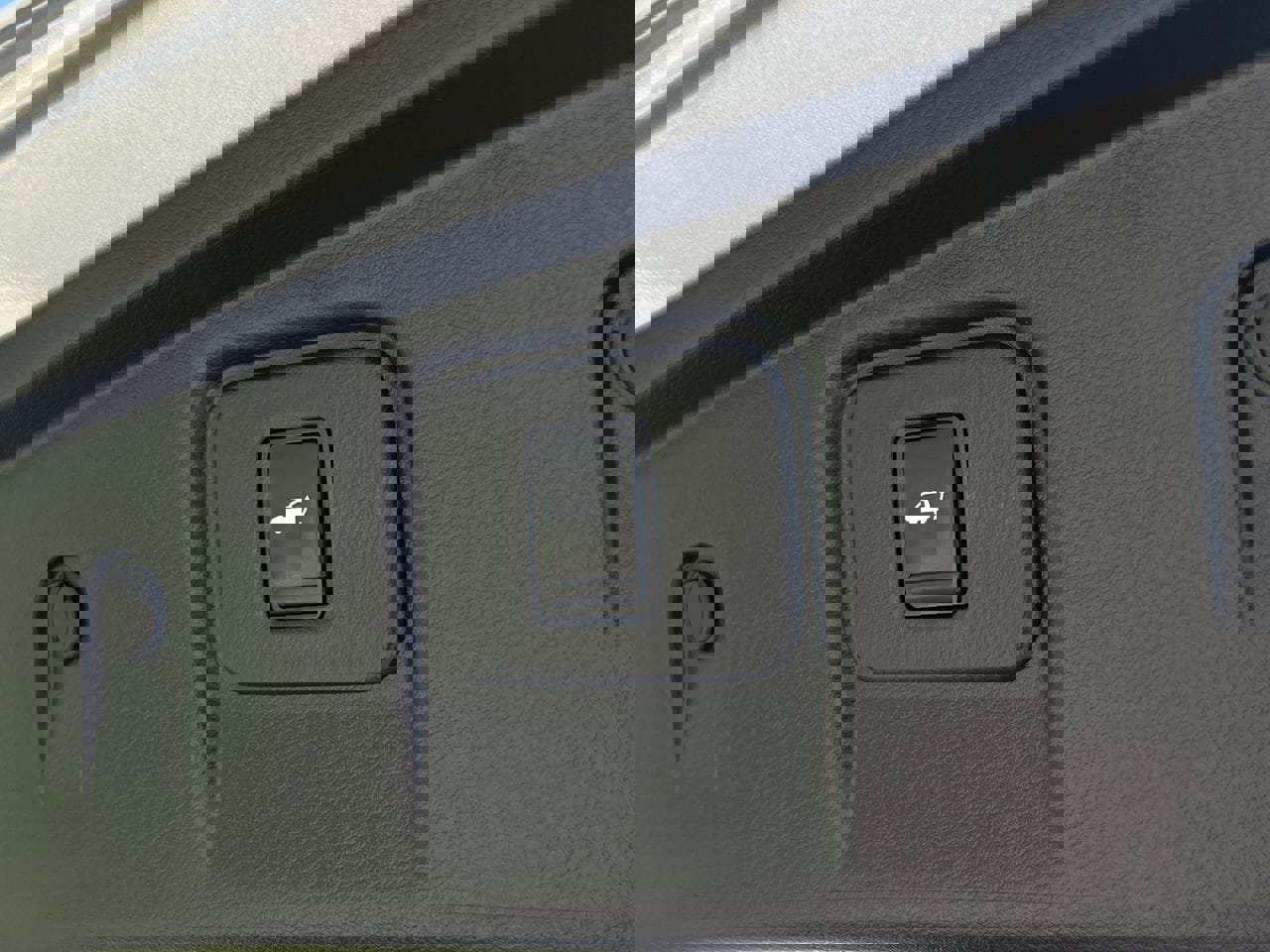 Used 2020 Nissan Murano Platinum w/ Cargo Package image 28