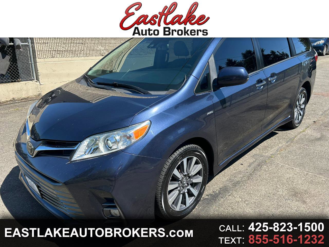 Used 2018 Toyota Sienna XLE AWD/4WD image 1