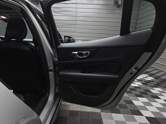 Used 2023 Volvo S60 T8 Plus AWD/4WD image 37