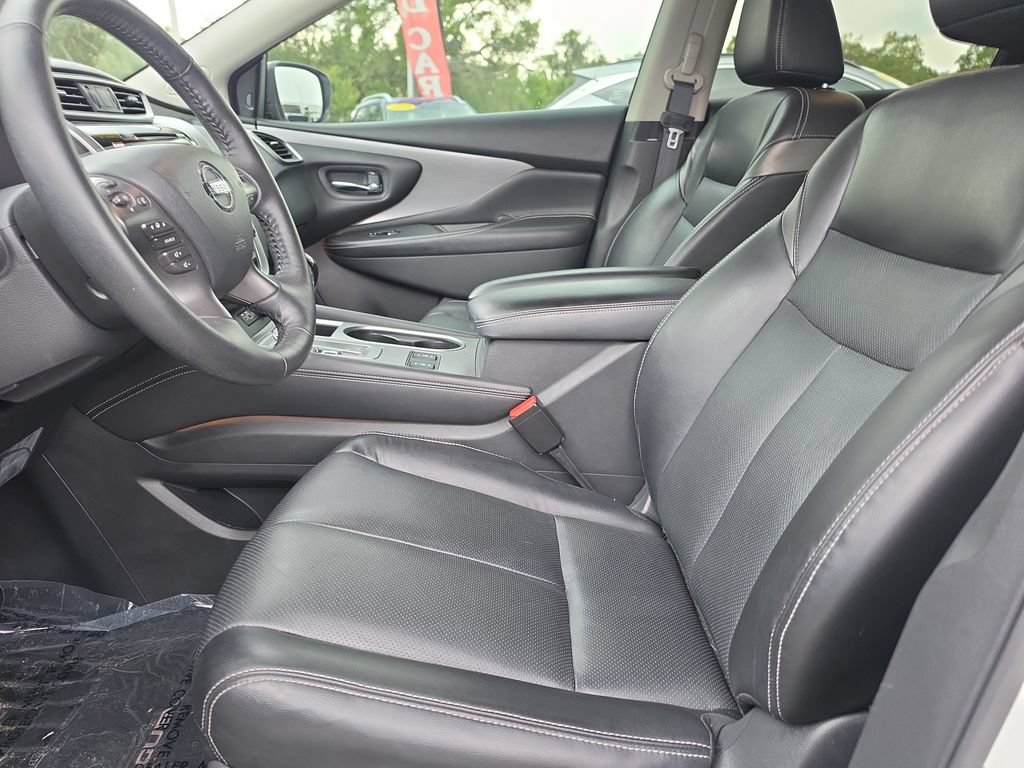 Used 2021 Nissan Murano SL w/ SL Moonroof Package FWD image 16