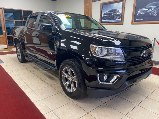 Used 2016 Chevrolet Colorado Z71 w/ Z71 Midnight Edition image 8