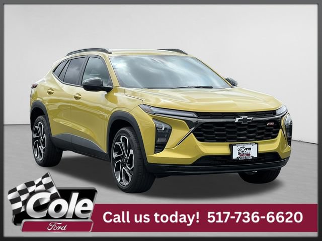 Used 2024 Chevrolet Trax RS w/ Driver Confidence Package FWD image 1