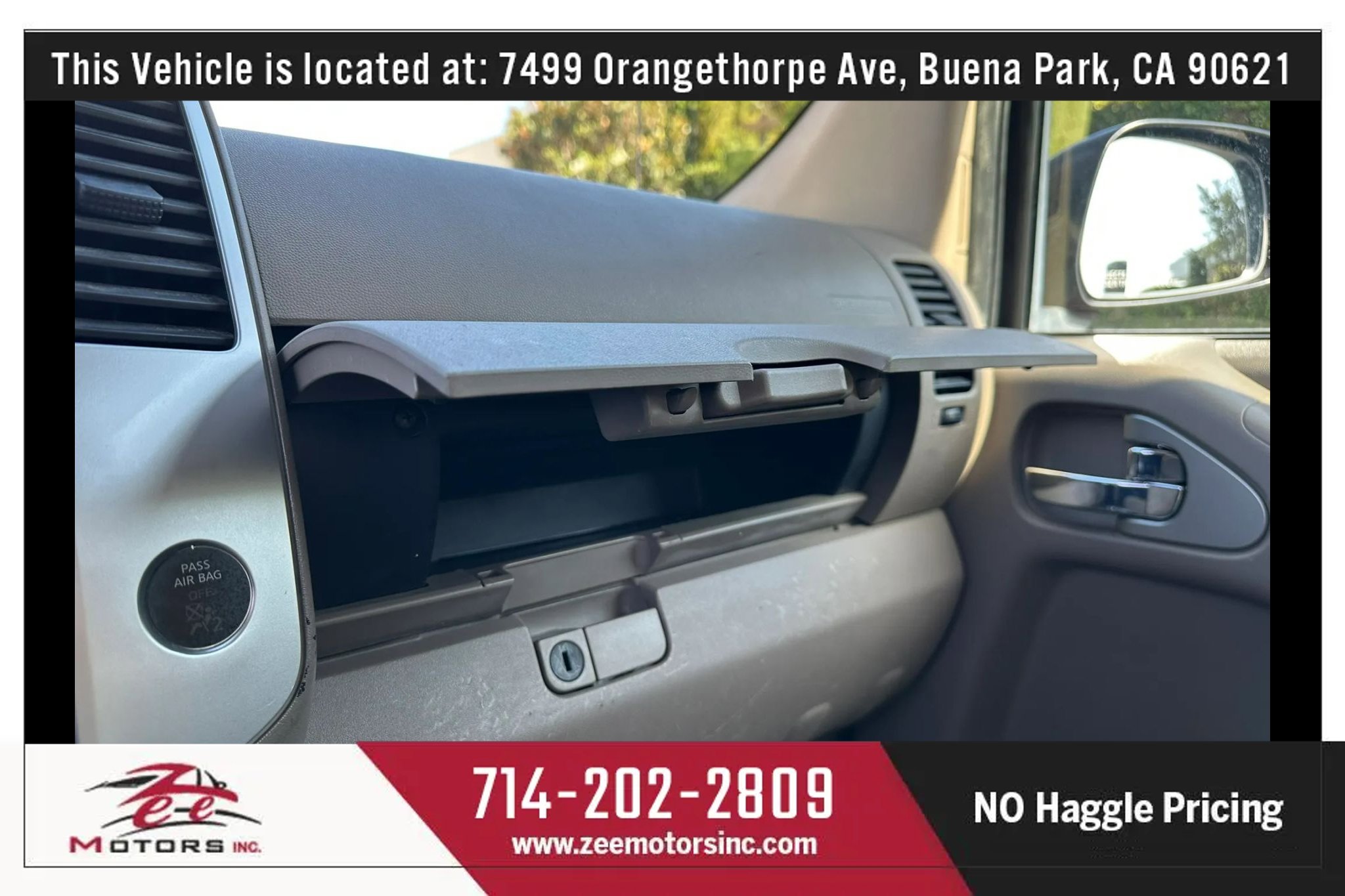 Used 2009 Nissan Frontier SE w/ SE Value Truck Pkg RWD image 32