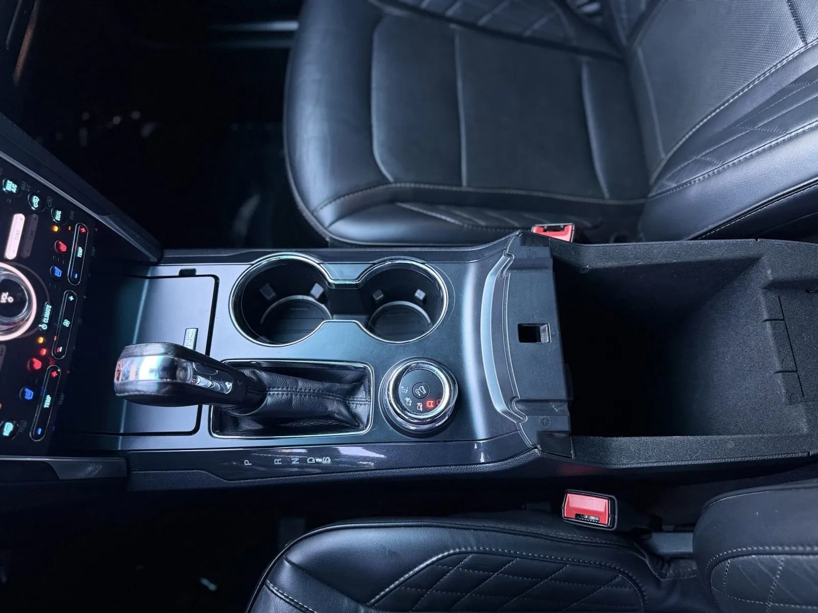 Used 2019 Ford Explorer Platinum image 41