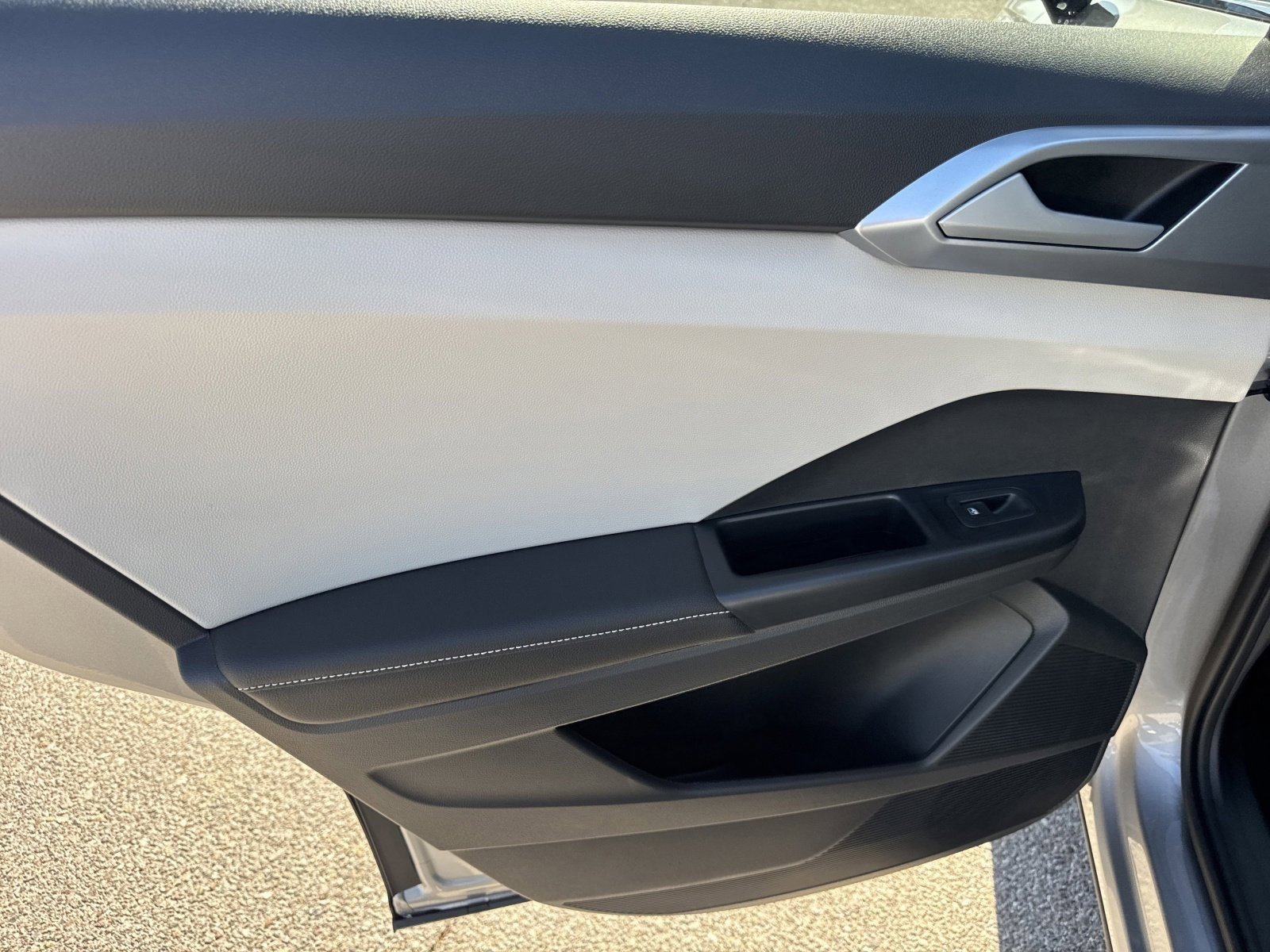 New 2026 Volkswagen Taos SE AWD/4WD image 20