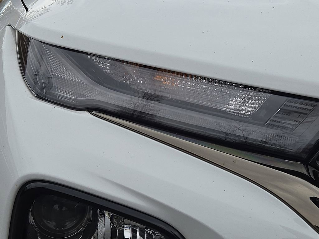 Used 2023 Chevrolet TrailBlazer RS w/ Convenience Package image 14