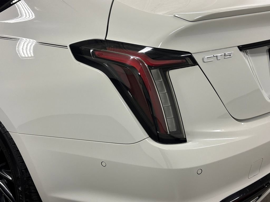 Used 2021 Cadillac CT5 V w/ Premium Package image 17