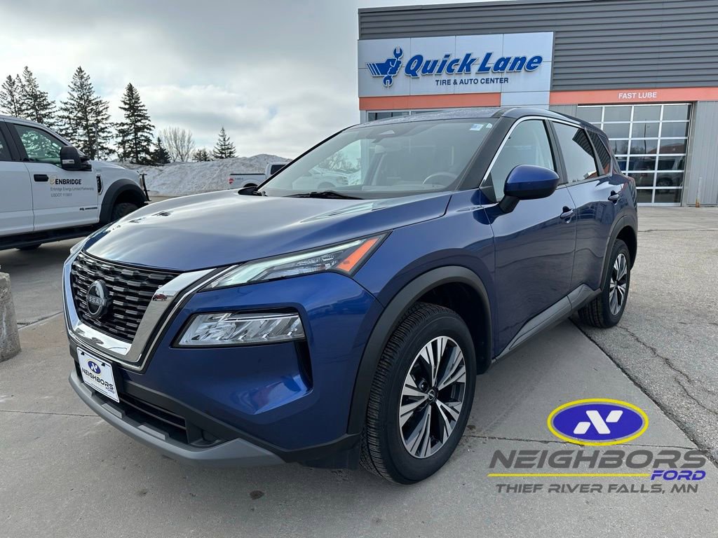 Used 2023 Nissan Rogue SV image 1