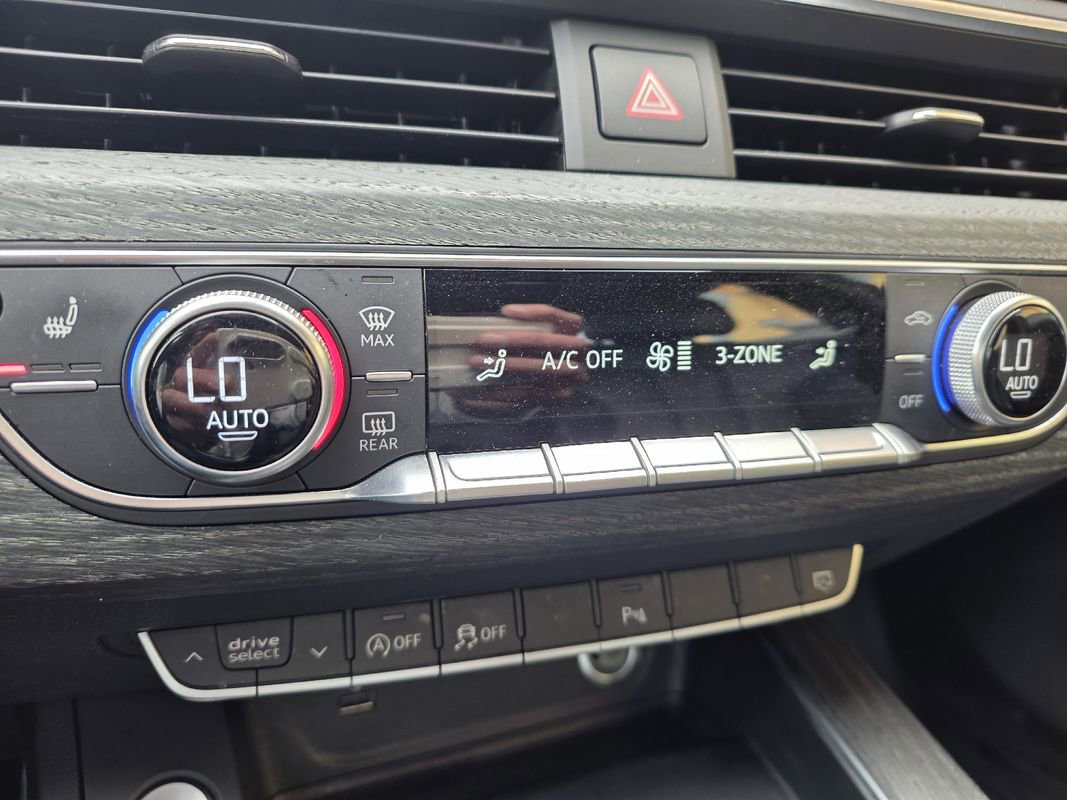 Used 2018 Audi A4 2.0T Ultra Premium Plus w/ Premium Plus Package FWD image 40