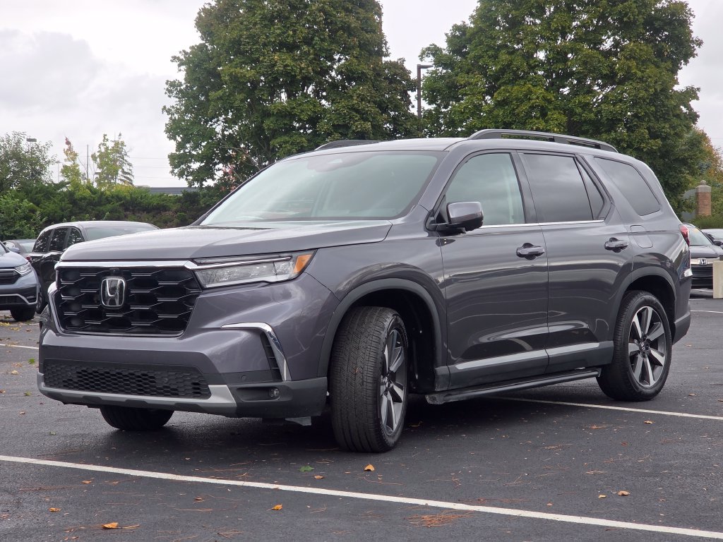 Certified 2025 Honda Pilot Elite image 24