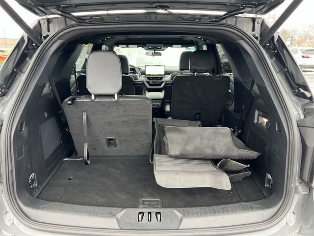 Used 2025 Ford Explorer ST-Line image 26