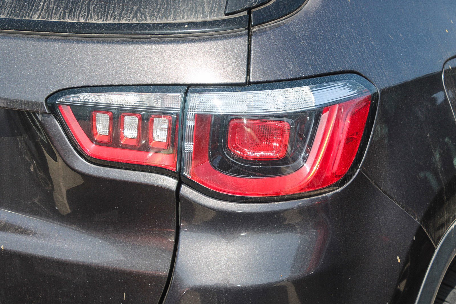 Used 2020 Jeep Compass Latitude AWD/4WD image 15