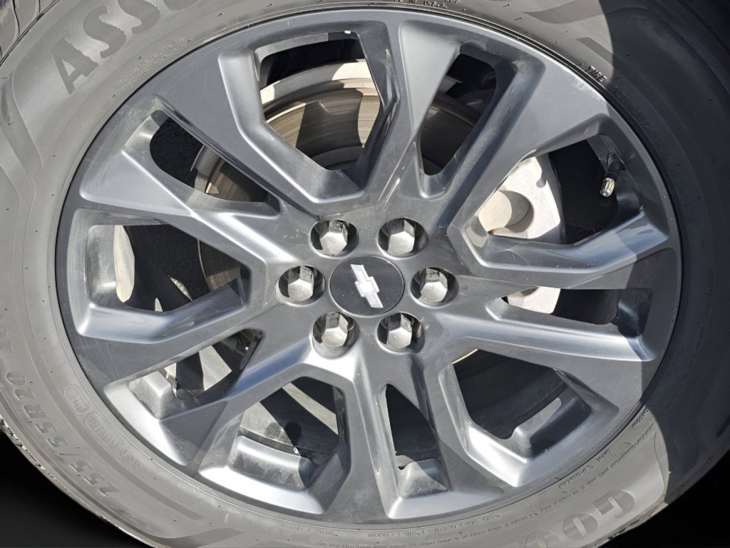 Used 2020 Chevrolet Traverse RS image 17