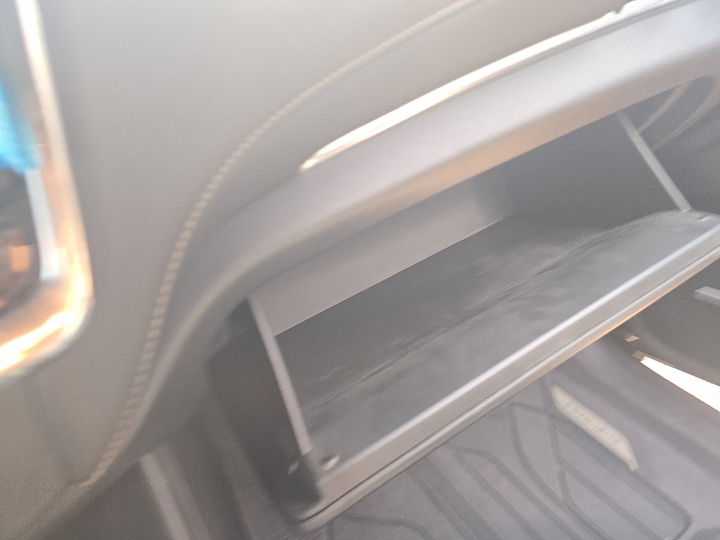 Used 2023 Chevrolet Traverse Premier w/ Redline Edition image 34