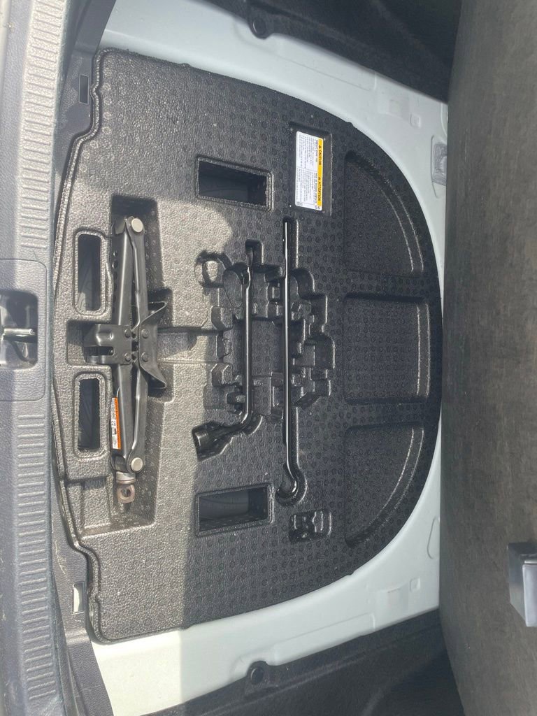 Used 2024 Toyota Camry SE FWD image 33