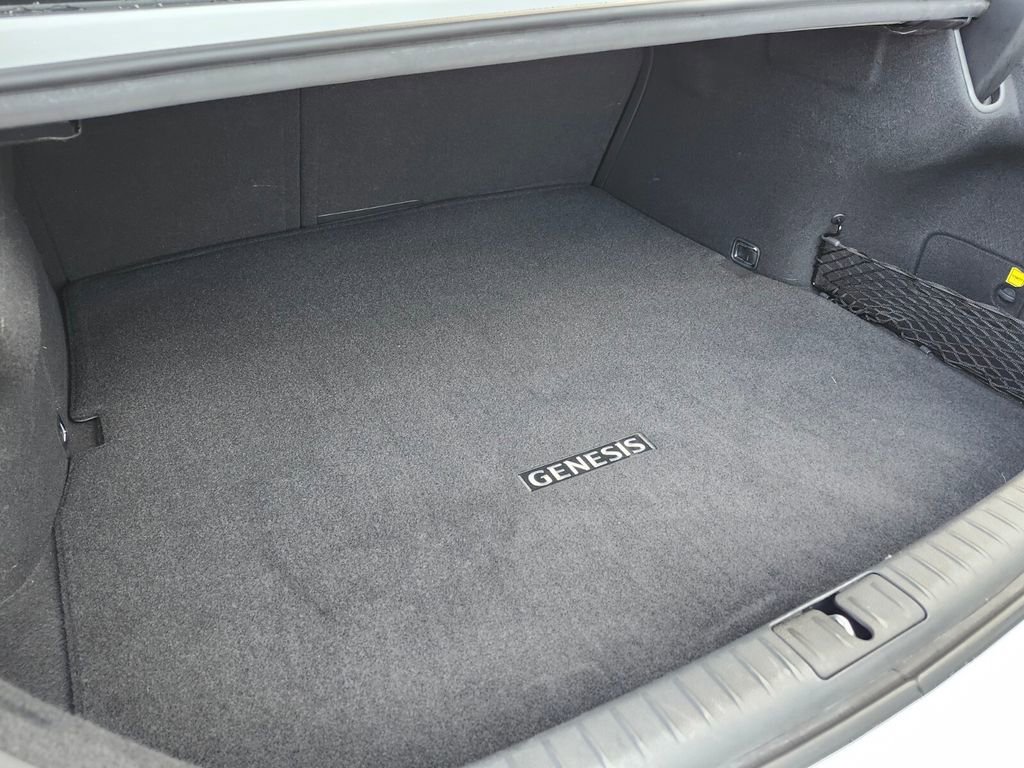 Used 2023 Genesis G70 3.3T w/ Sport Prestige Package image 14