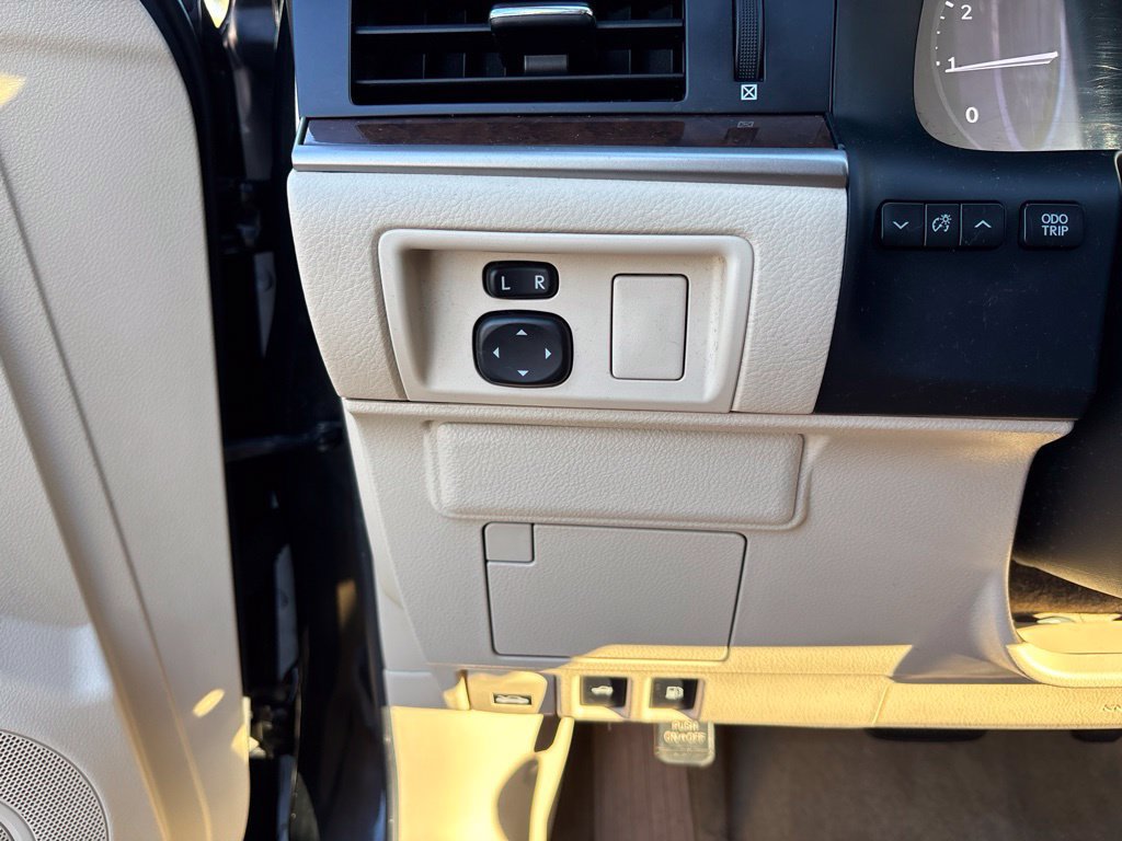 Used 2015 Lexus ES 350 w/ Premium Package FWD image 13