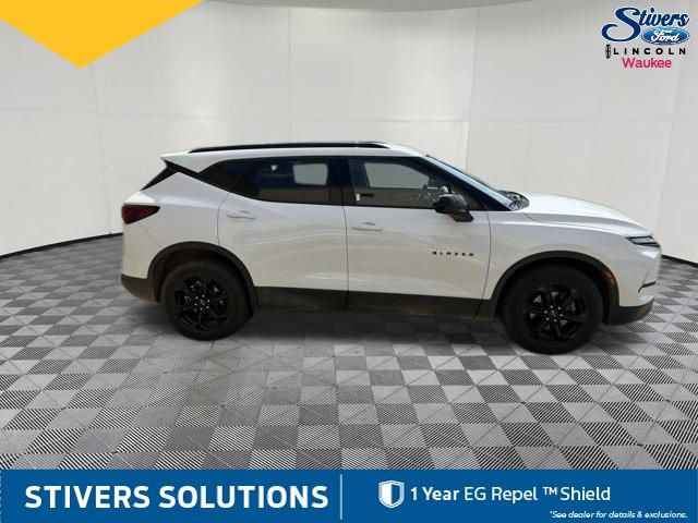 Used 2023 Chevrolet Blazer LT w/ Convenience Package AWD/4WD image 5