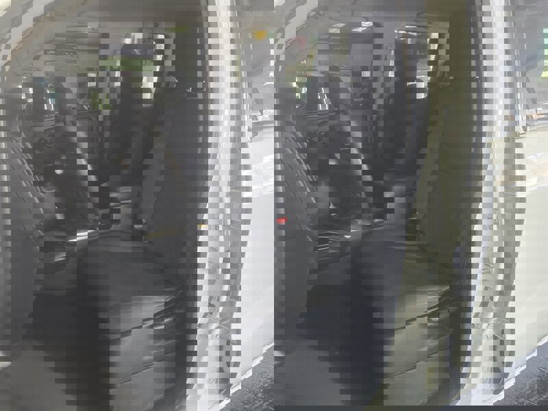 Used 2022 Nissan Frontier S image 9