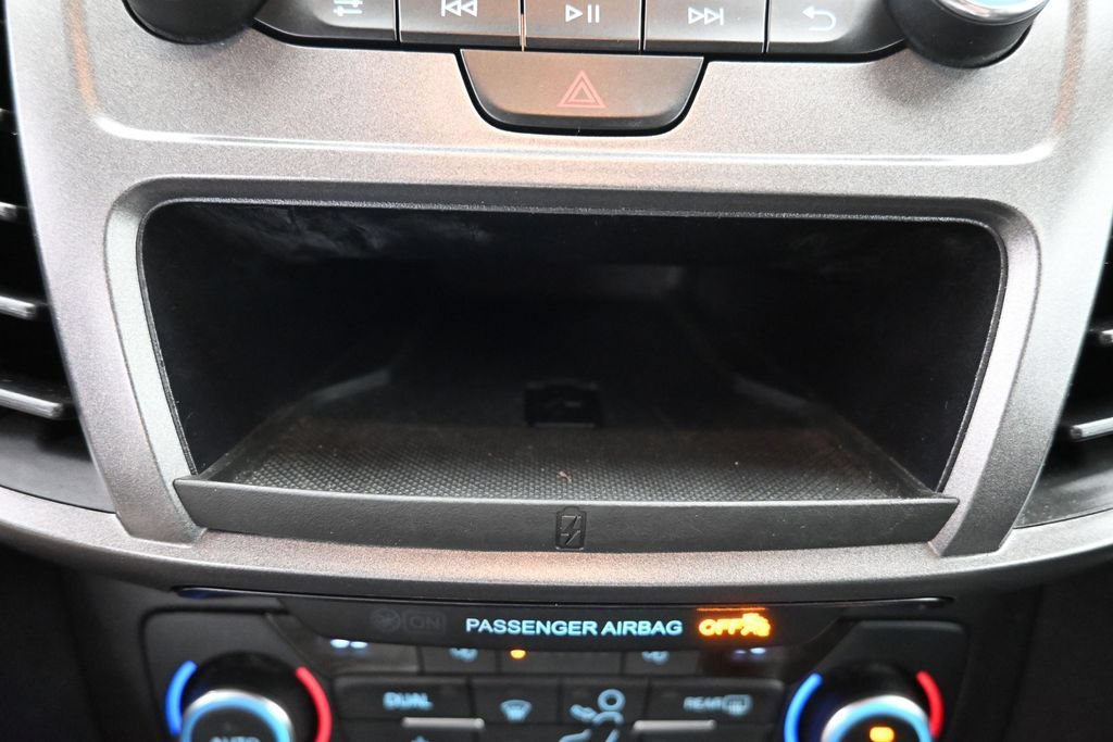 Used 2020 Ford Transit Connect XL FWD image 18
