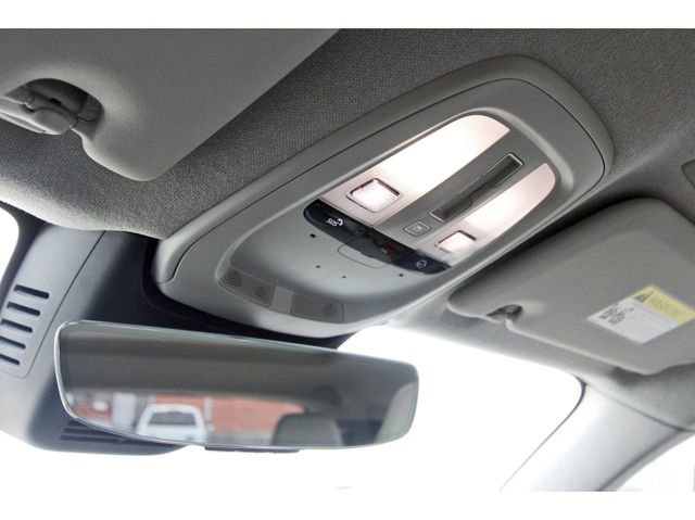 Used 2025 Volvo XC40 B5 Plus w/ Protection Package Premier image 21