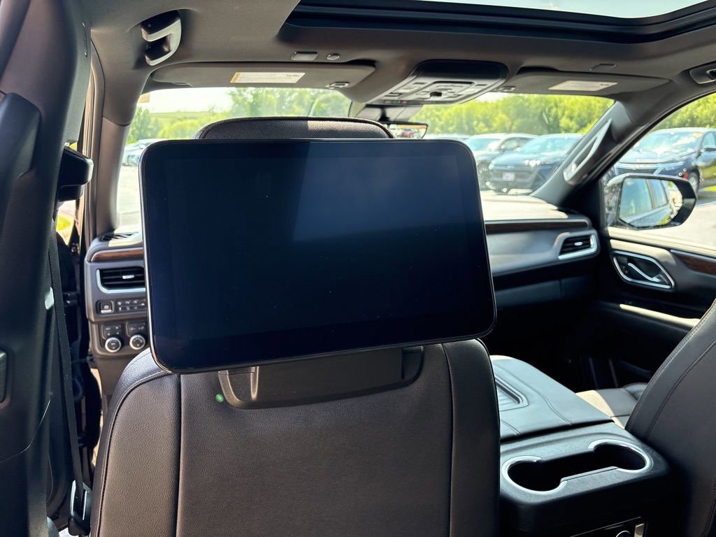 Certified 2024 Chevrolet Tahoe High Country w/ Advanced Technology Package image 20