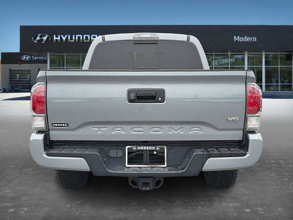 Used 2021 Toyota Tacoma TRD Sport image 5