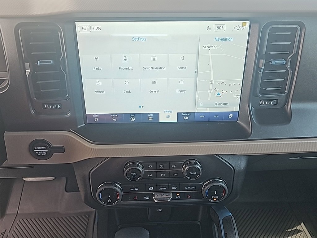 Used 2022 Ford Bronco Wildtrak image 18