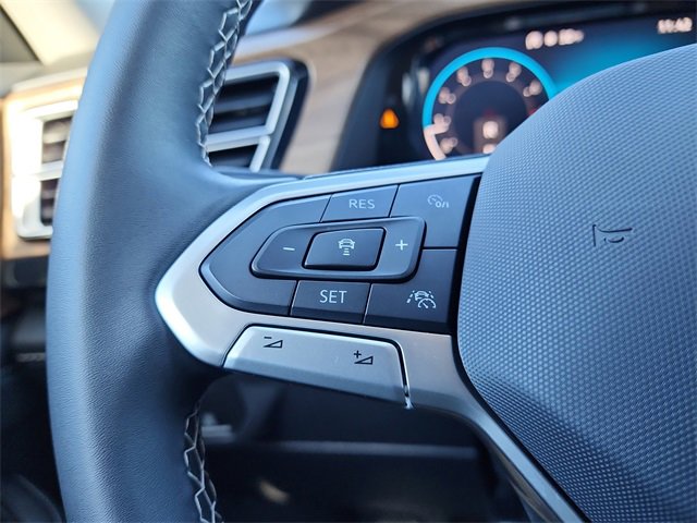 Certified 2024 Volkswagen Atlas SE image 25