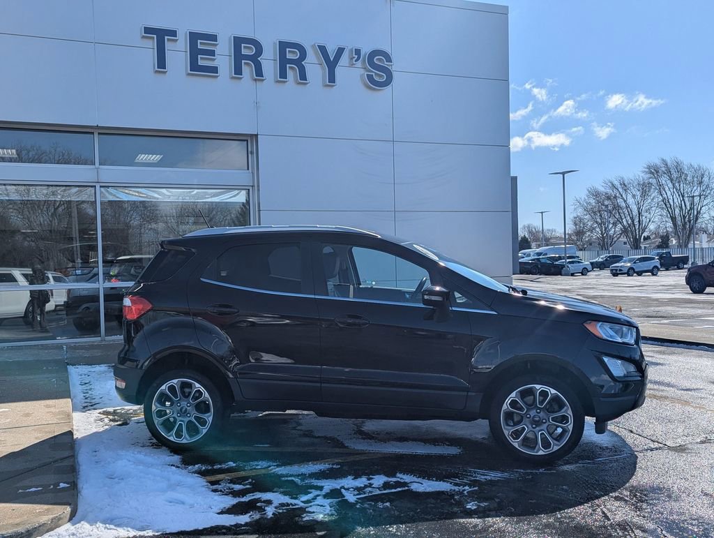 Used 2019 Ford EcoSport Titanium image 2